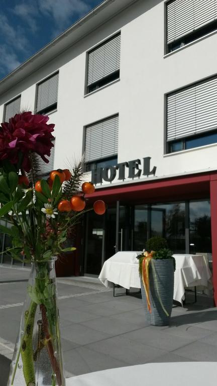 Alpenflair Hotel Buchloe Eksteriør bilde
