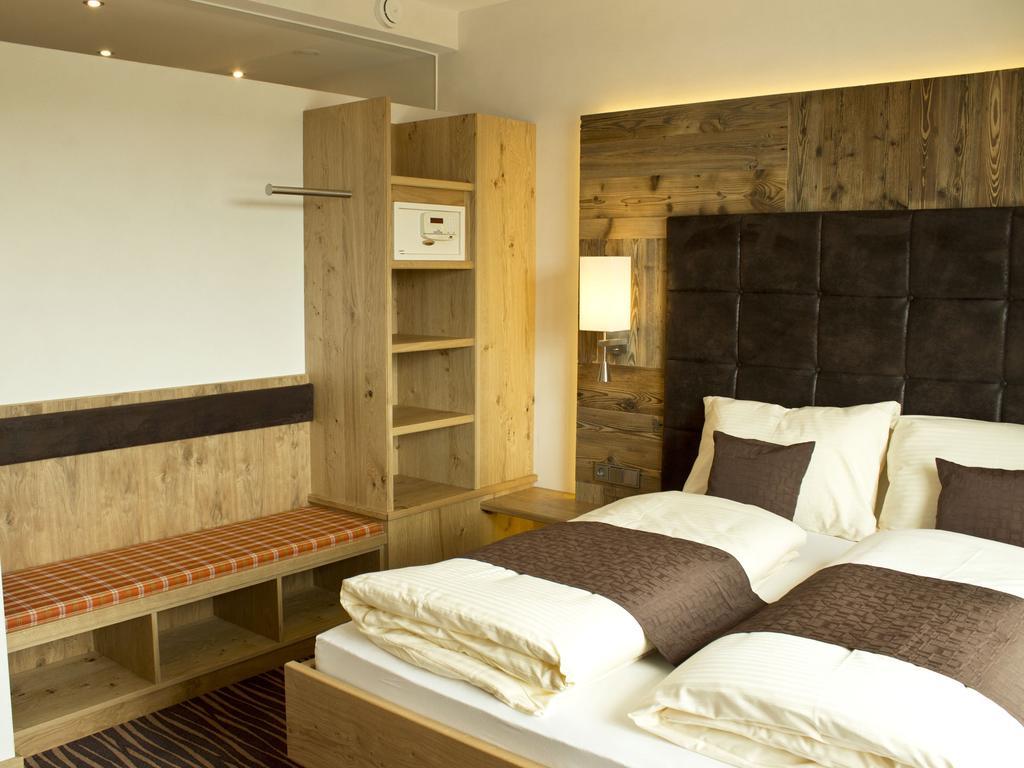 Alpenflair Hotel Buchloe Rom bilde