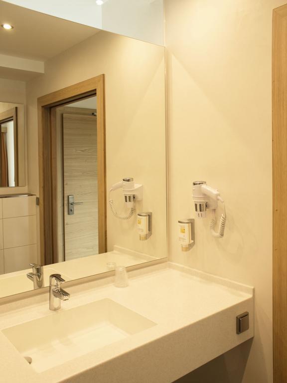 Alpenflair Hotel Buchloe Rom bilde